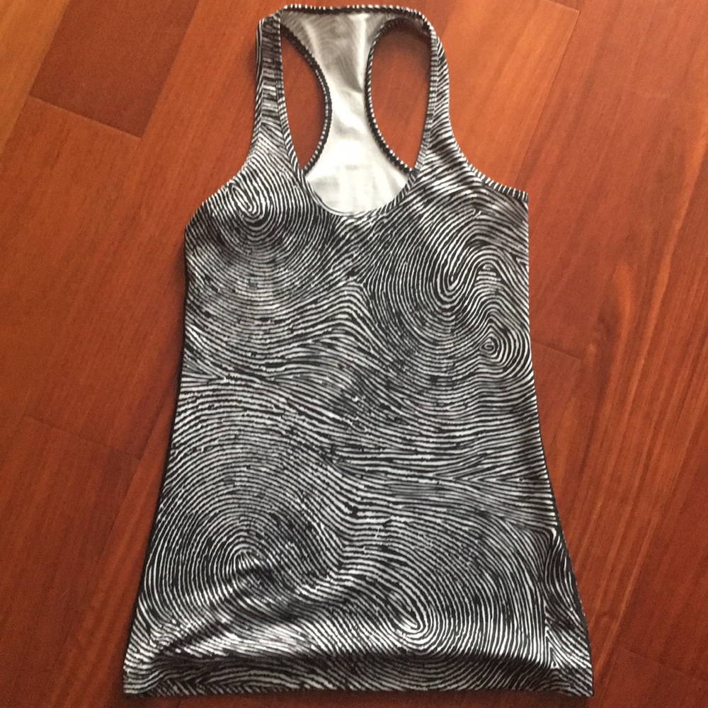 Lululemon CRB size 6